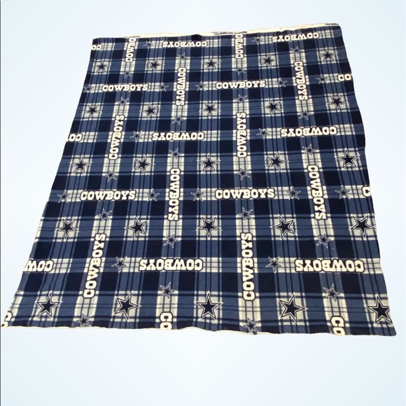 NFL Dallas Cowboys Big Raw Cut Piece of Plaid Fleece Fabric ~61x54 NWOT - Picture 4 of 4
